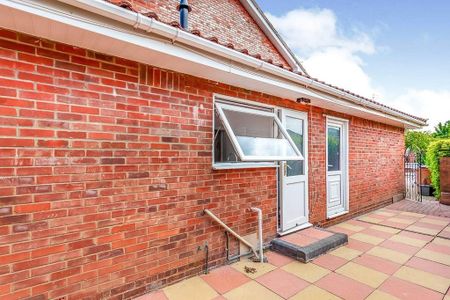 House share to rent - Photo 5