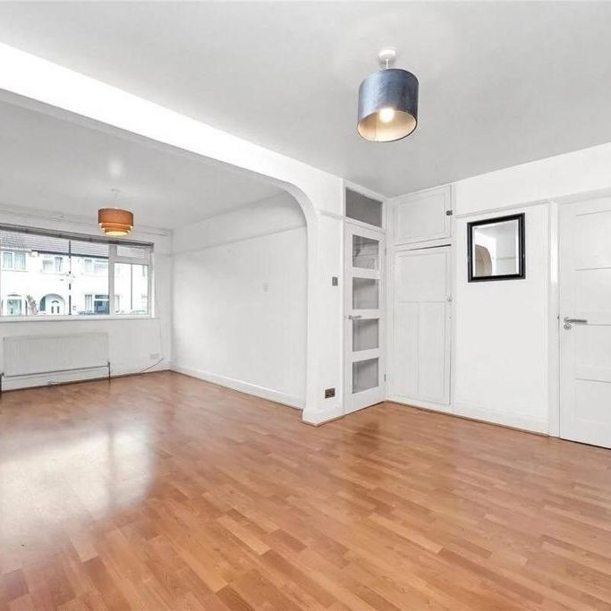 3 bedroom terraced house to rent - Photo 1