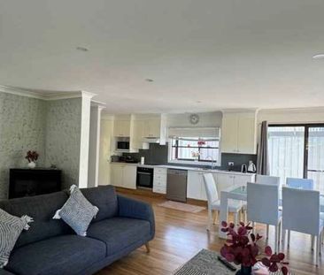 Sanctuary Point - Photo 2