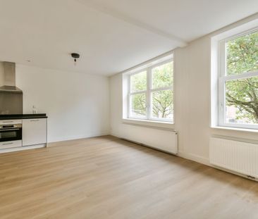 Appartement te huur: Pieter van der Doesstraat 28-2 1056 VG Amsterdam - Photo 3