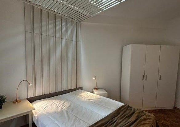 Calle de Sánchez Barcáiztegui, Madrid, Community of Madrid 28007