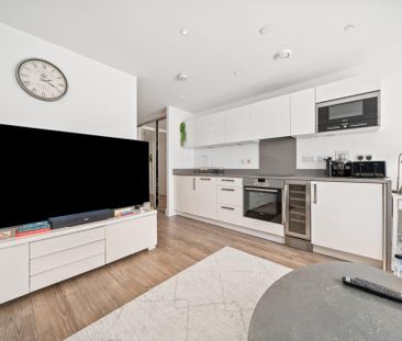 Studio to rent - Photo 6
