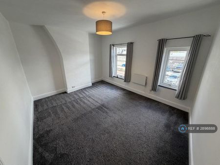 2 bedroom terraced house to rent - Photo 3
