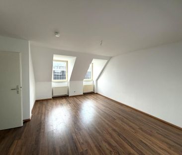 Traumhafte 3-Raum-Dachgeschosswohnung in ruhiger Bestlage – eine ga... - Foto 4