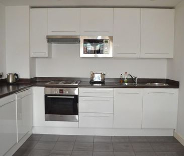 2 bedroom apartment to rent - Photo 6