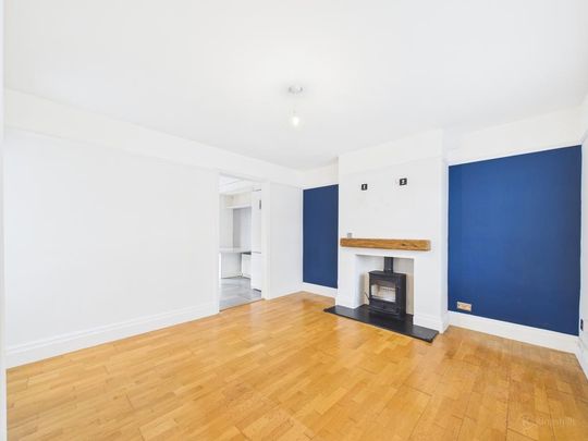 2 bedroom end of terrace house to rent - Photo 1