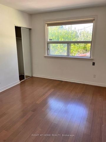 For Lease - 10 Shenley Road, Toronto, Ontario - Photo 2