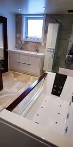 Appartement sur deux niveaux-Comme une maison, au cœur d'Ahuntsic ! - Photo 4