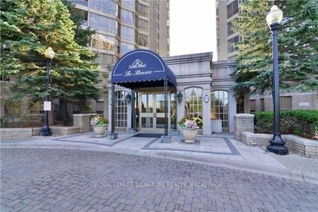 For Lease - 55 Kingsbridge Garden Circle Unit# 105, Mississauga, Ontario - Photo 3