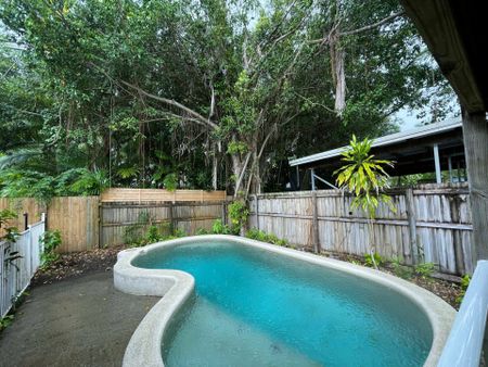 2/4 Seabrook Avenue, Port Douglas QLD - Photo 5