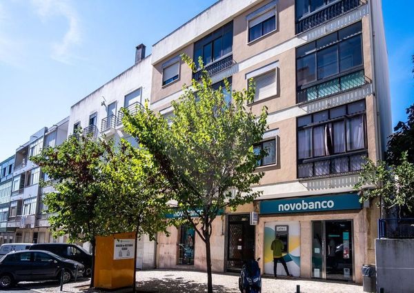 Apartamento T3 em Lisboa