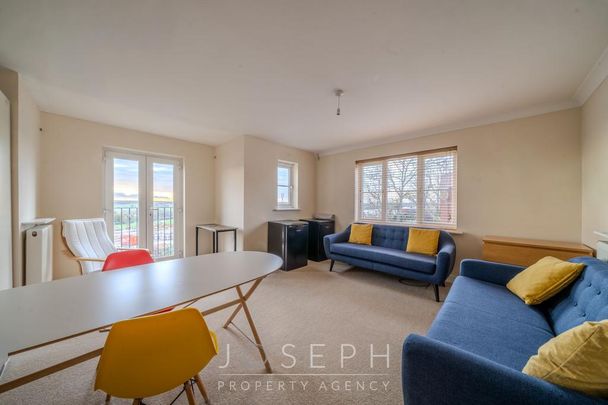 2 bedroom apartment to rent - Photo 1