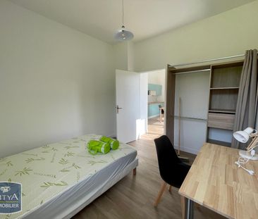 Location Appartement 1 pièce 11m² CHANGE 53810 - Photo 3