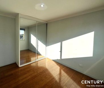 Family-Friendly Living in a Prime Position - Photo 3