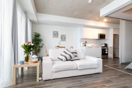 For Lease - 1808 St Clair Avenue Unit# 219, Toronto, Ontario - Photo 2