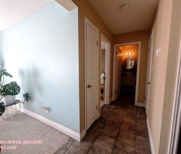 TOP FLOOR 1 BEDROOM, 1 BATH CONDO WITH IN-SUITE LAUNDRY IN THE COMM... - Photo 3