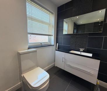 3 bedroom end of terrace house to rent - Photo 6