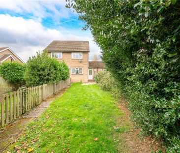 2 bedroom maisonette to rent - Photo 2