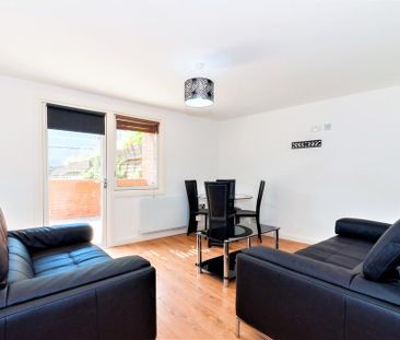 2 bedroom apartment to rent - Photo 4