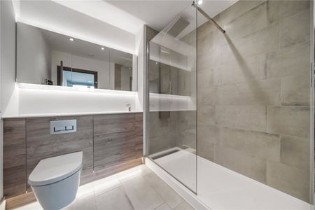 2 bedroom apartment to rent Merlin Drive, Fletton Quays, Peterborough, Cambridgeshire, PE2 - Photo 2