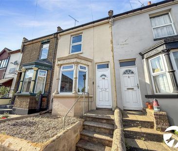 3 bedroom terraced house to rent - Photo 1
