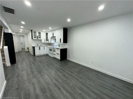 For Lease - C - 25 Mohawk Street Unit# Lower, Brantford, Ontario - Photo 3