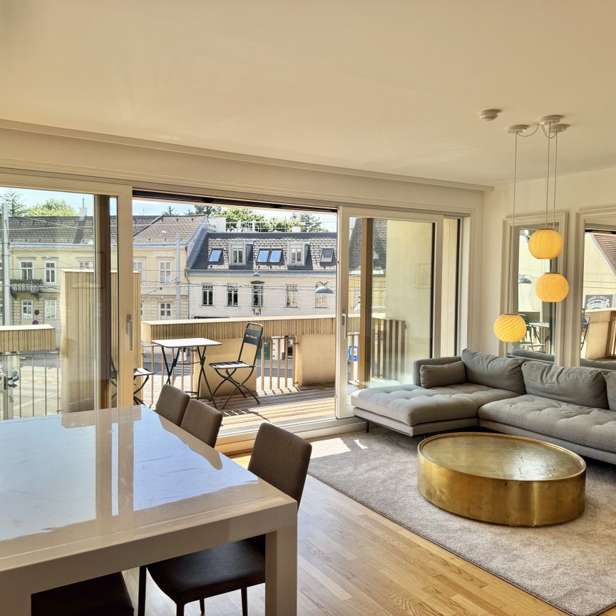 Möbliert! Das Herzstück - von der Sonne geküsst! Große 2 Zimmerwohnung nur JETZT! - Photo 1