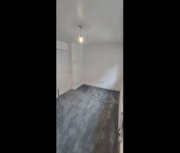 3 Bed Terraced House, Earls Road, SO14 - Photo 5