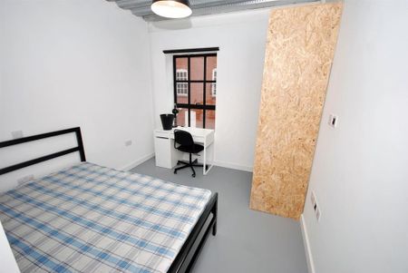 6 bedroom flat to rent - Photo 4