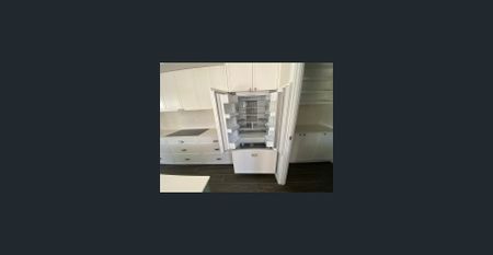 Executive Living - Photo 2