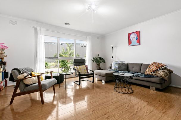 2/155 Roberts Street, Essendon - Photo 1