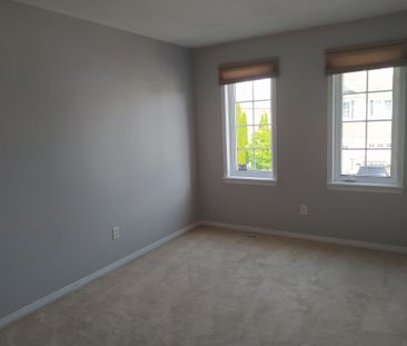For Lease - 131 Braddock Private, Barrhaven, Ontario - Photo 5
