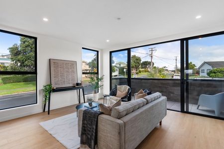 Brand New Living in Red Beach - Photo 3