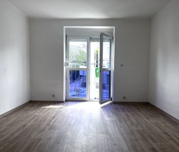 Pronájem bytu 2+1 54 m² - Fotografie 1
