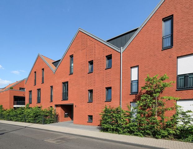 Schöne 4-Zimmerwohnung im 1. Obergeschoss - Photo 1