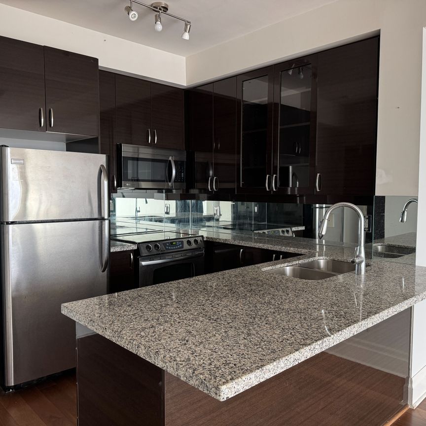 For Lease - 151 Upper Duke Crescent Unit# 1001, Markham, Ontario - Photo 1