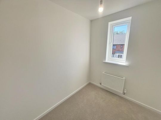 3 bedroom terraced house to rent - Photo 1