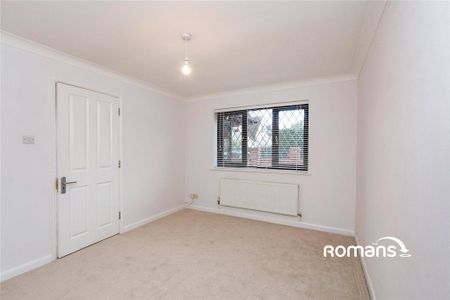 3 bedroom bungalow to rent - Photo 3