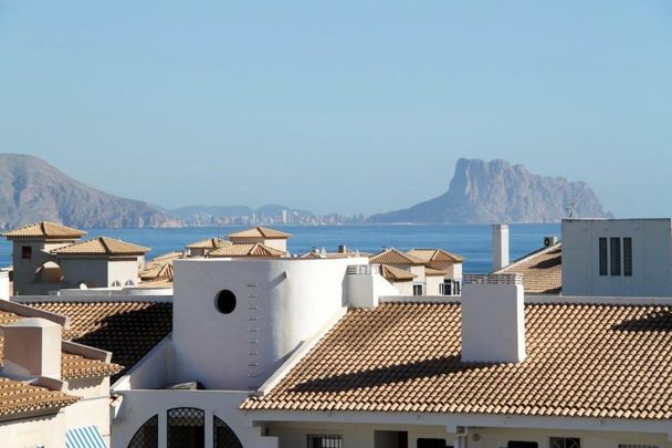 3 Bedrooms Penthouse in Albir Alicante (Costa Blanca) - Photo 1