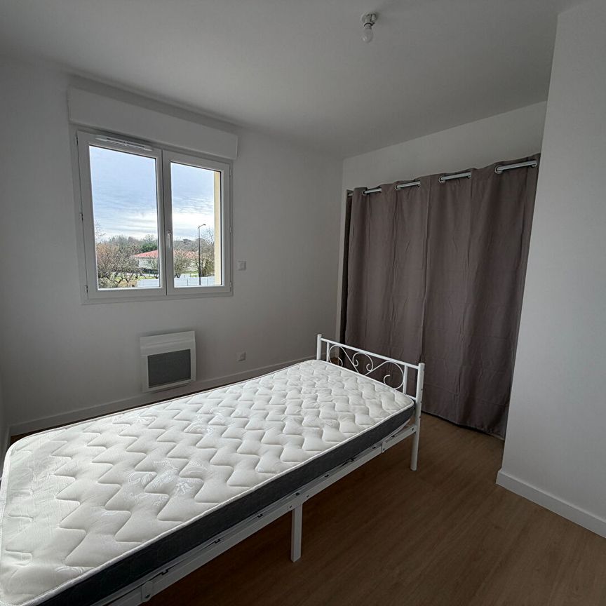 Location Maison 4 pièces 80m² - Photo 1