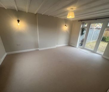 Bridge Farm Mews, Stretton, BURTON-ON-TRENT - Photo 1