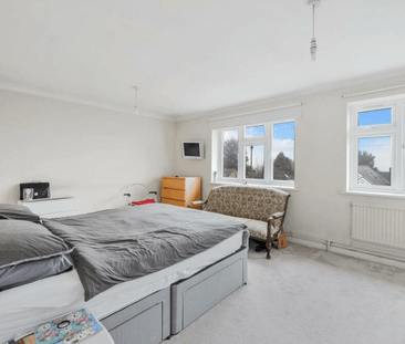 5 bedroom detached house to rent - Photo 4