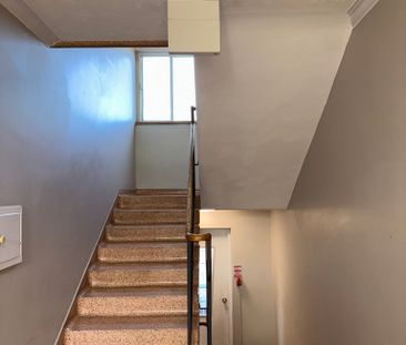 Hillside Apartments - PARKING SPACE, HEAT & WATER INCLUDED - Photo 6