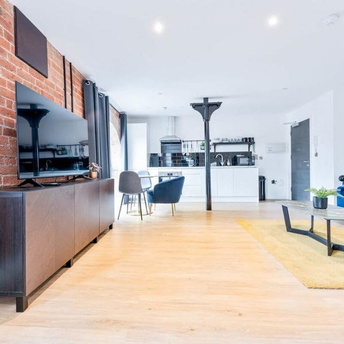 1 bedroom serviced apartment to rent - Photo 1