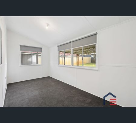 3 Virgil Av, Yokine, WA 6060 - Photo 2