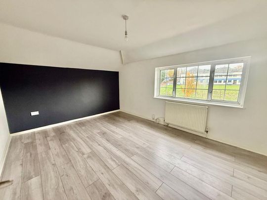 2 bedroom semi-detached house to rent - Photo 1