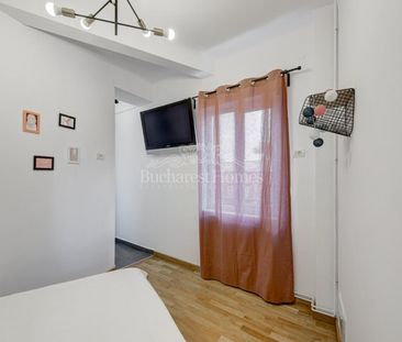 Art Deco One Bedroom Apartment, Downtown - Photo 1