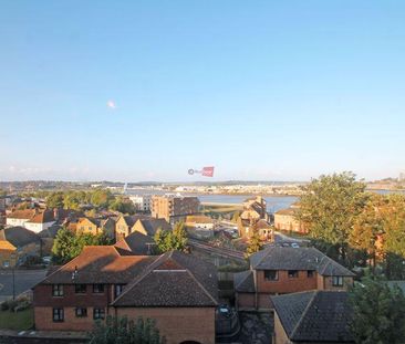 2 bedroom apartment to rent - Photo 6