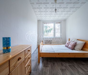 Pronájem bytu 2+kk 43 m², K lukám , Praha - Photo 2
