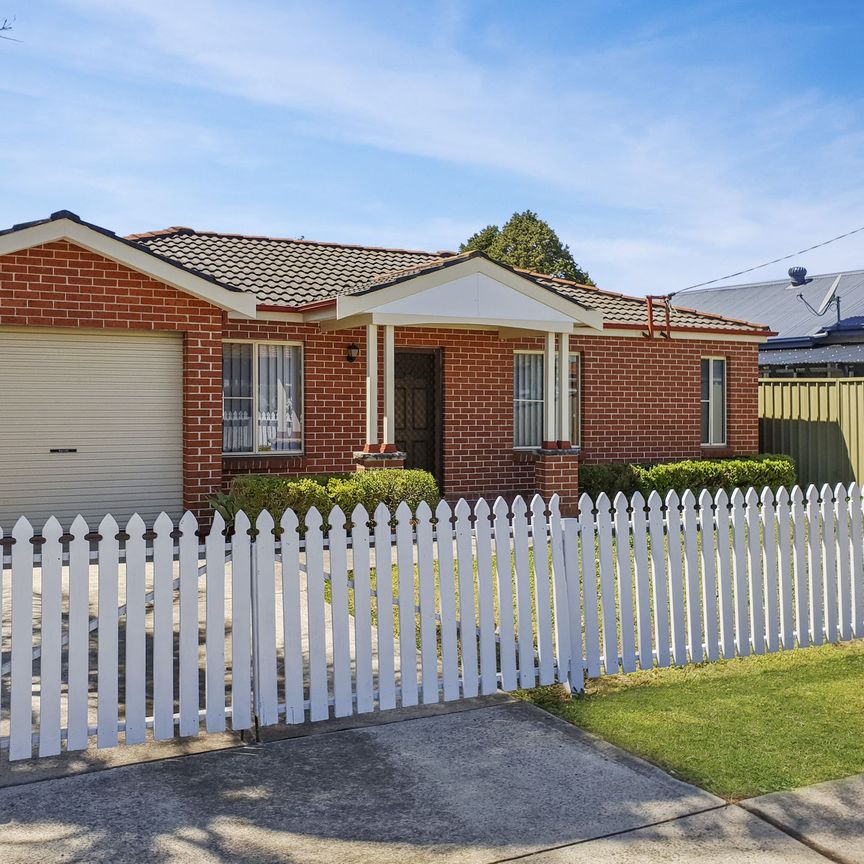 Campbelltown - Photo 1